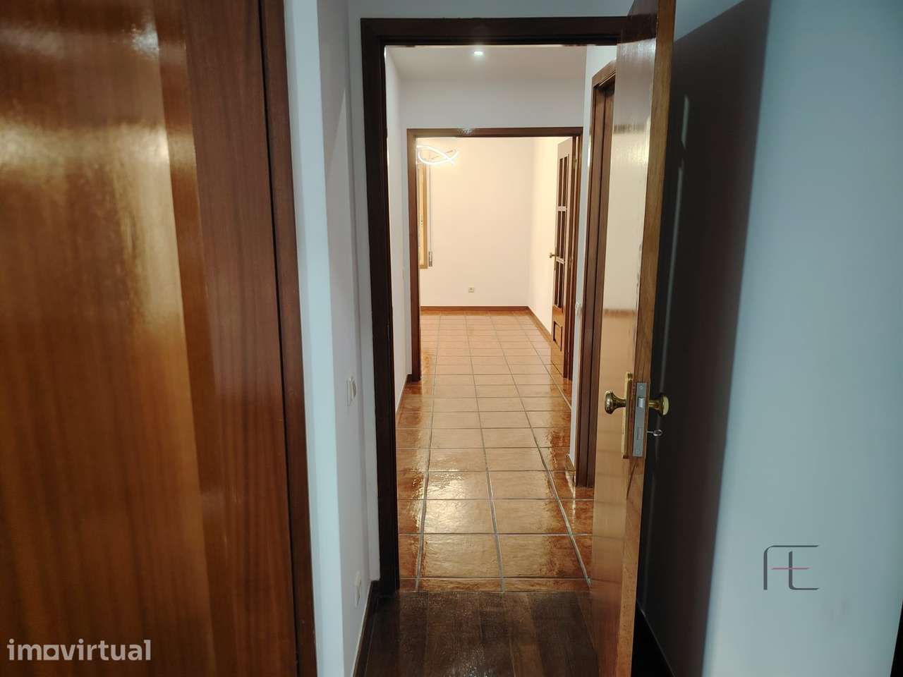 Apartamento T2 Venda em Canidelo,Vila Nova de Gaia - Grande imagem: 3/16