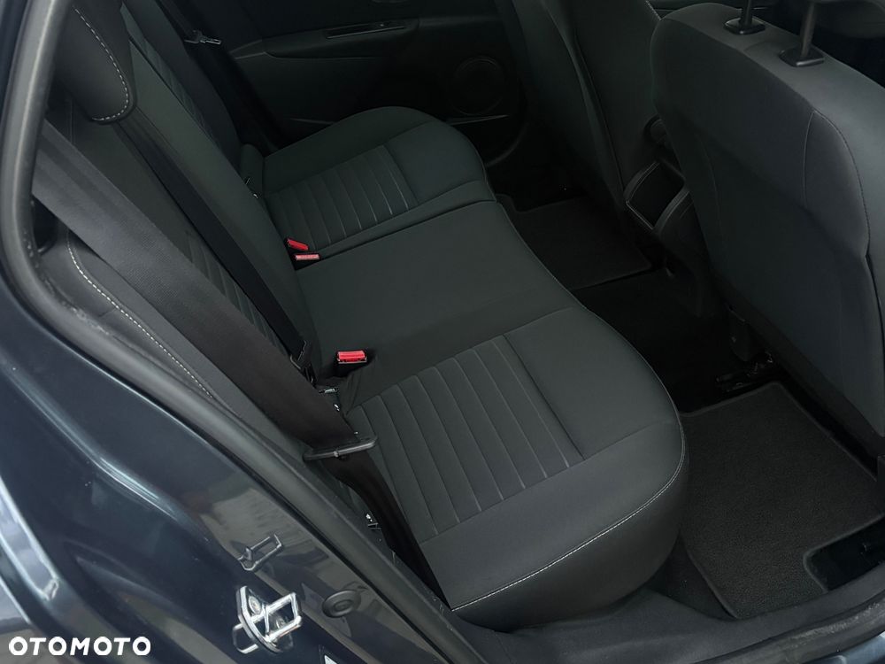 Renault Megane 1.6 16V 110 Paris Business - 22