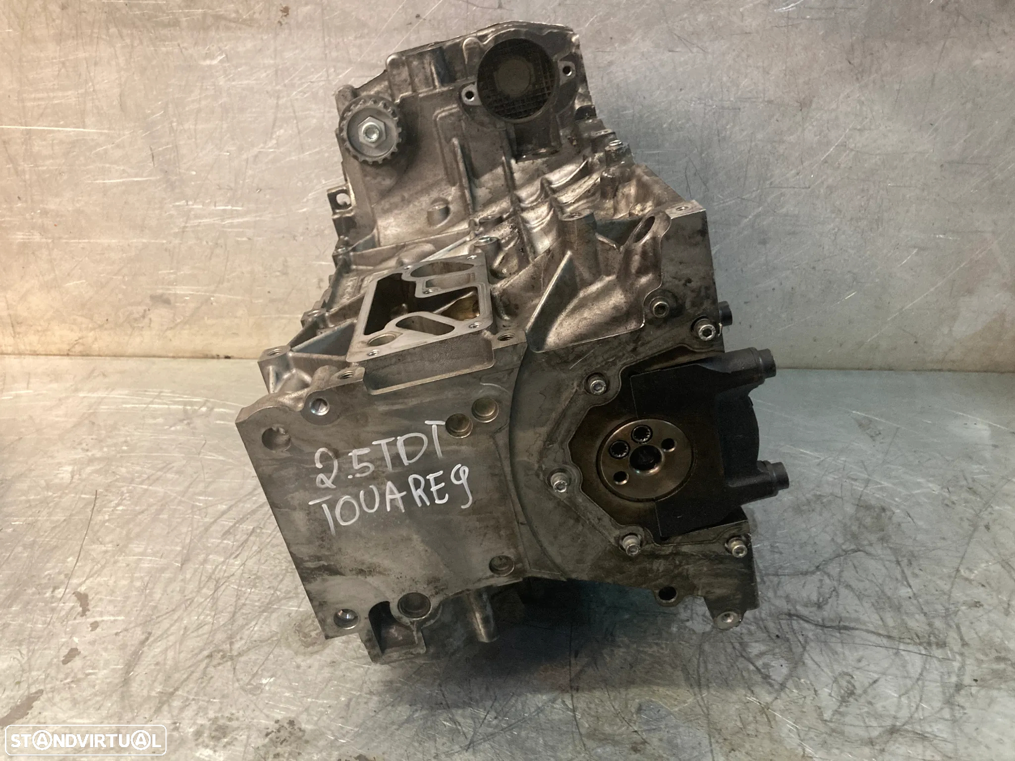 BLOCO DO MOTOR COM CAMBOTA VOLKSWAGEN TOUAREG / TRANSPORTER 2.5TDI BAC AXE 070103021C - 5