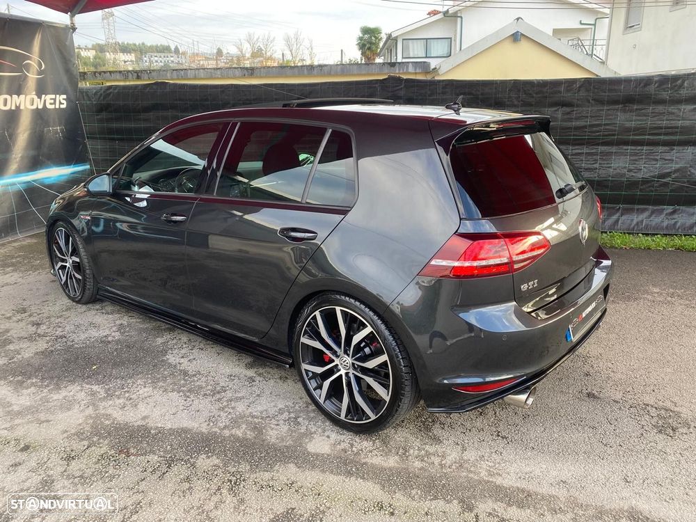 VW Golf 2.0 TSi GTi DSG Performance - 13