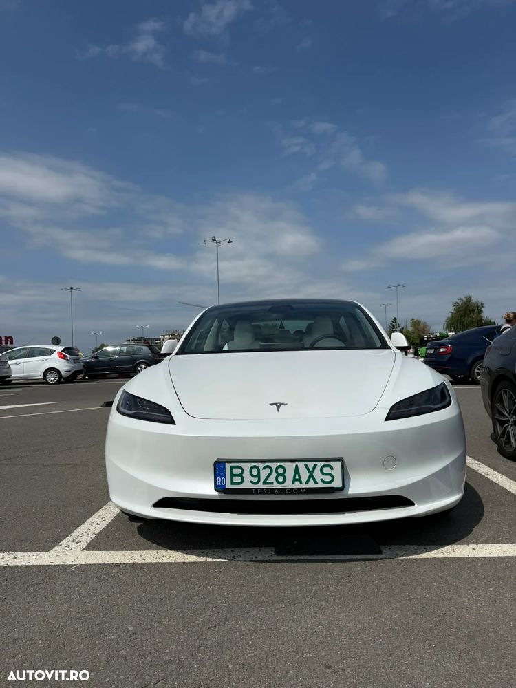 Tesla Model 3 - 16
