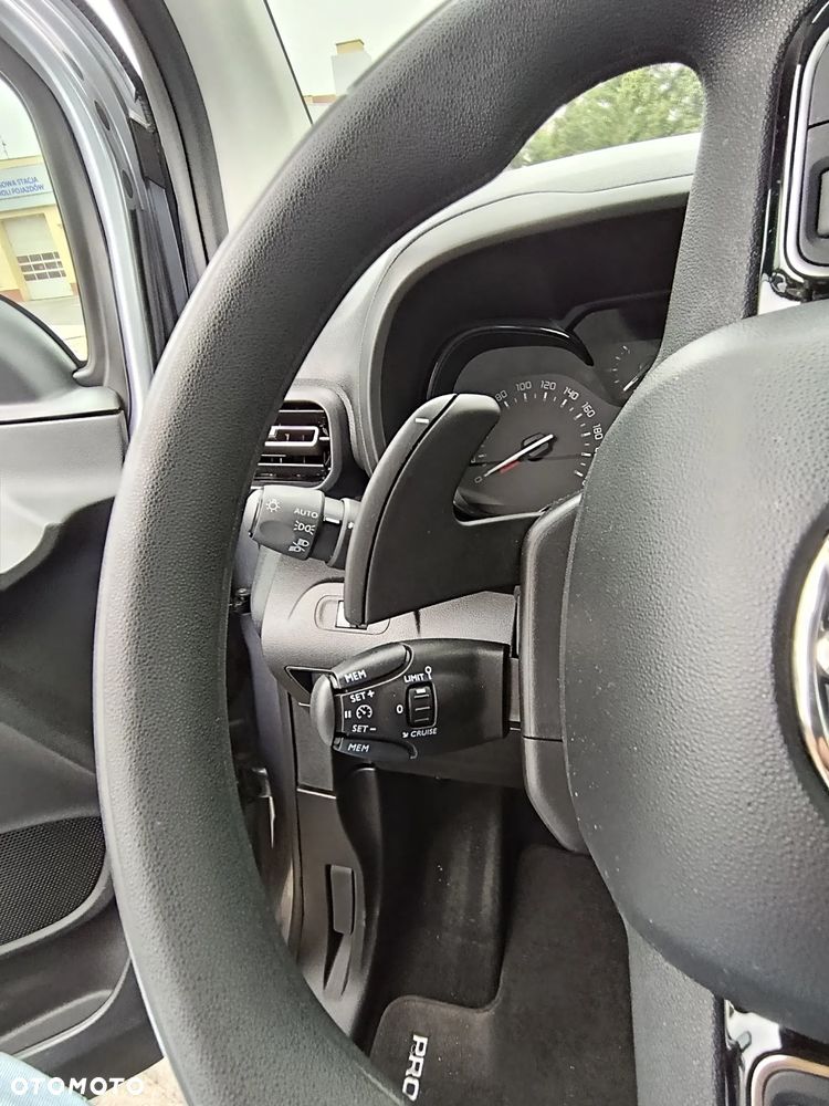 Toyota Proace City Verso 1.2 D-4T Business - 9