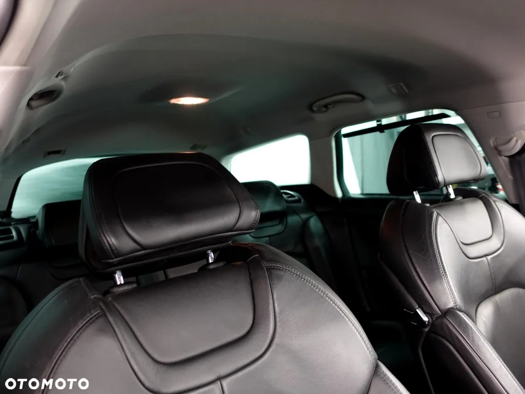 Citroën C5 2.0 HDi Exclusive - 26