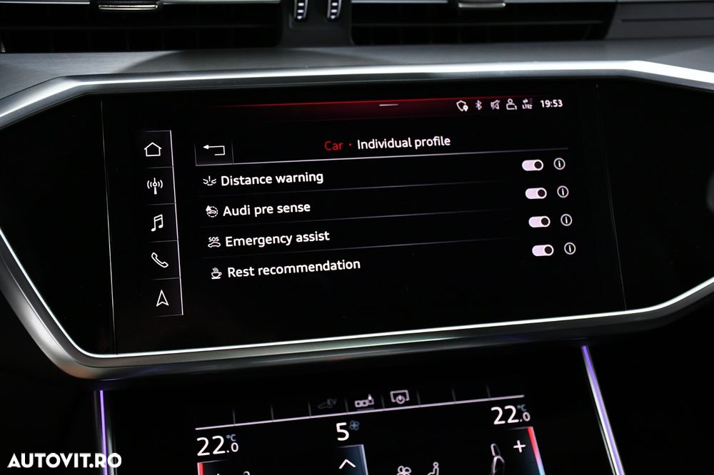 Audi A6 Avant 55 TFSI e quattro S tronic S line - 17