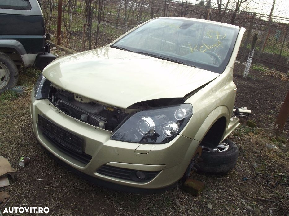 Dezmembrez Opel Astra h 1.9 cdti 2008 hatchback combi 1.7 Vectra C 1.9 - 4