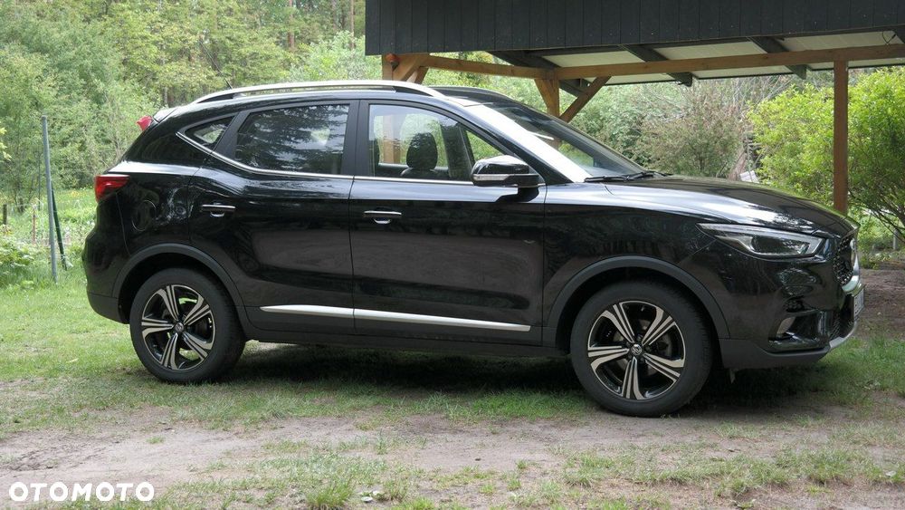 MG ZS - 22