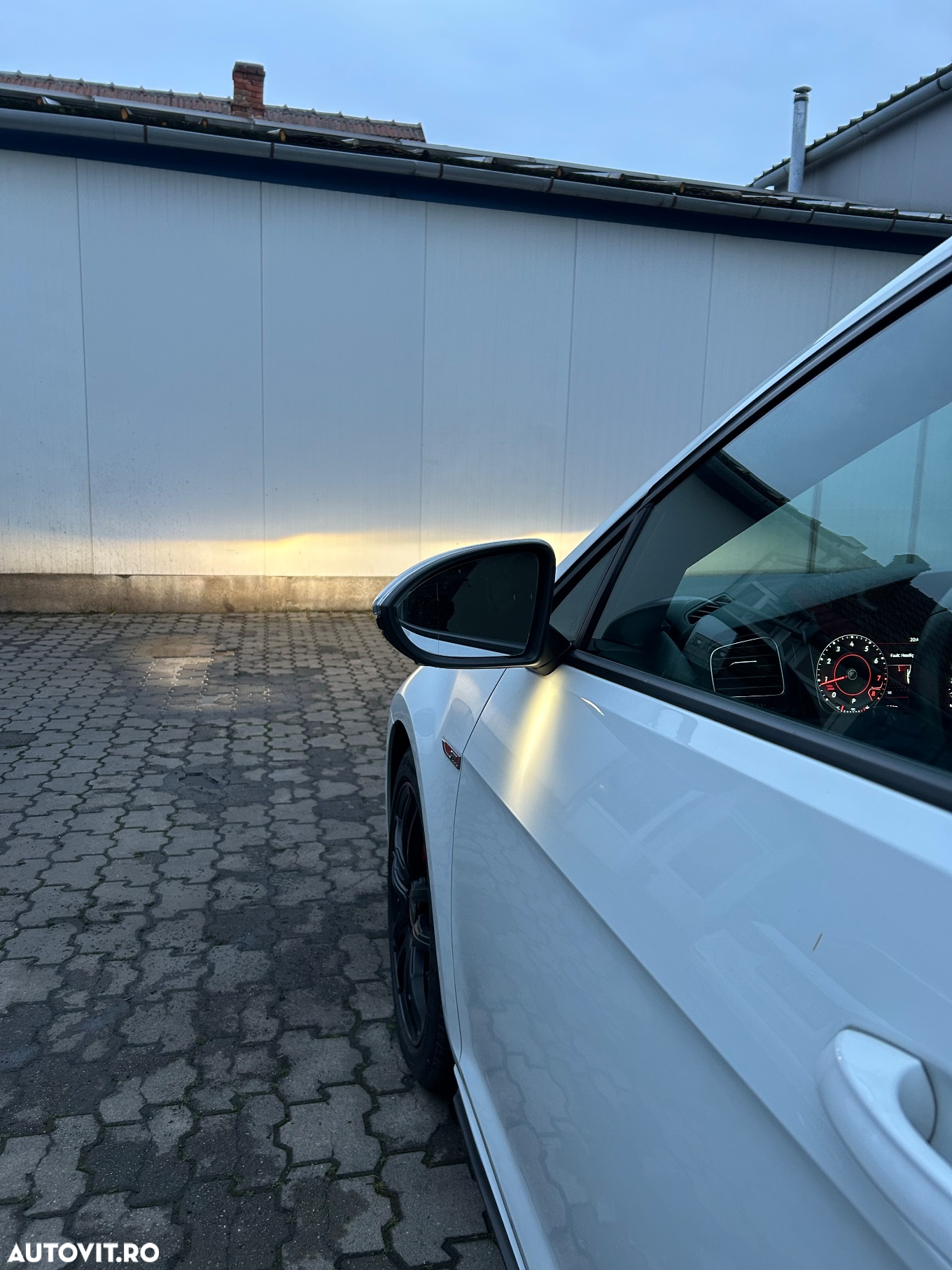 Volkswagen Golf 2.0 TSI BMT DSG GTI - 21