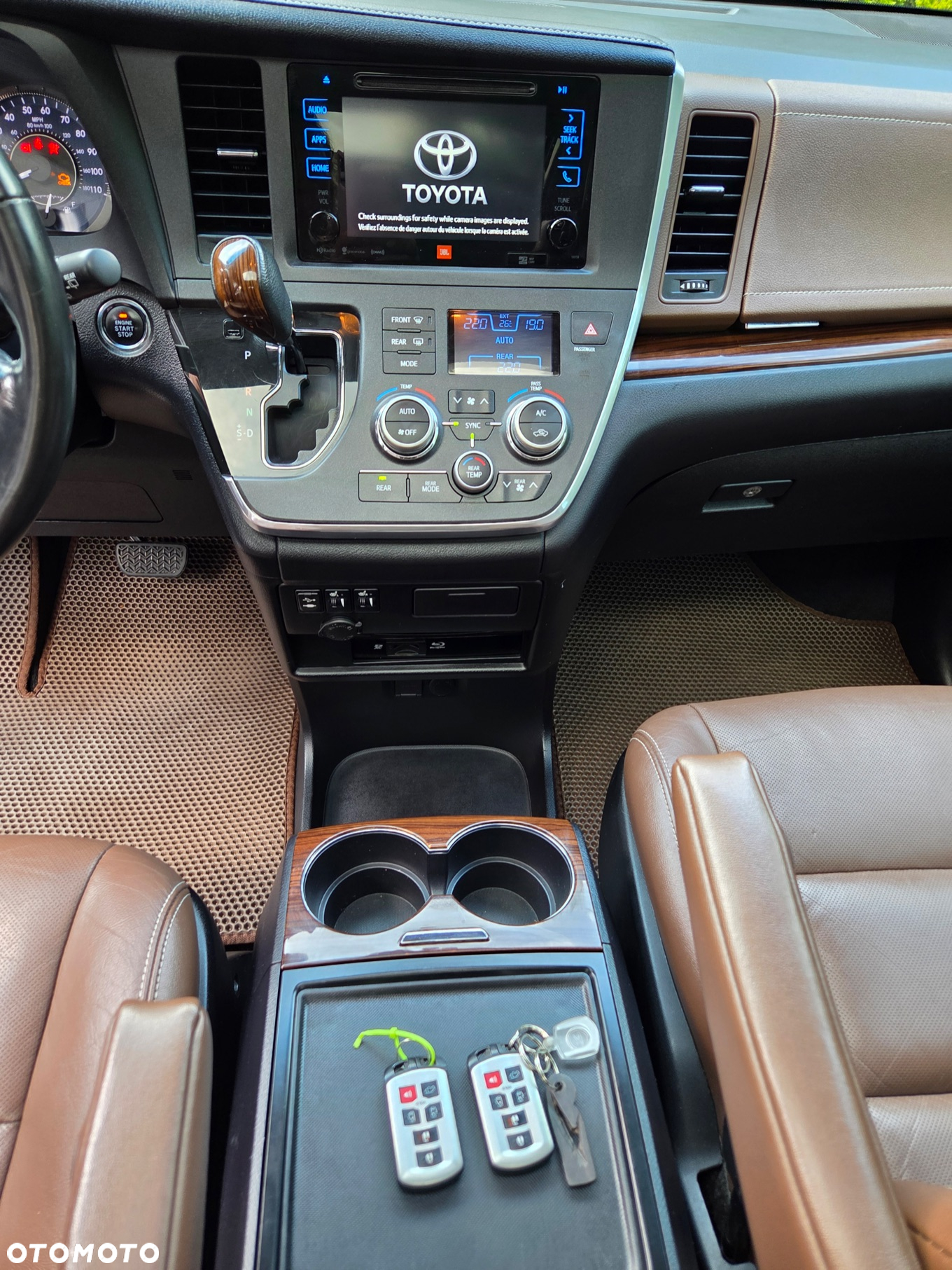 Toyota Sienna 3.5 V6 - 10