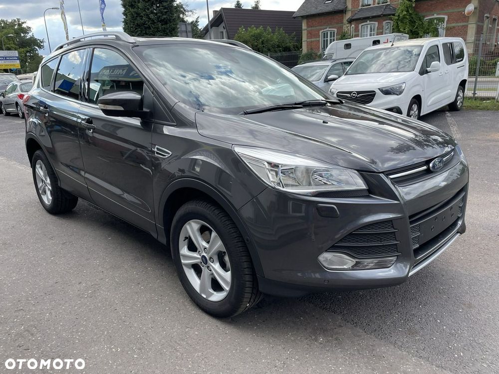 Ford Kuga 1.5 EcoBoost 2x4 ST-Line - 3