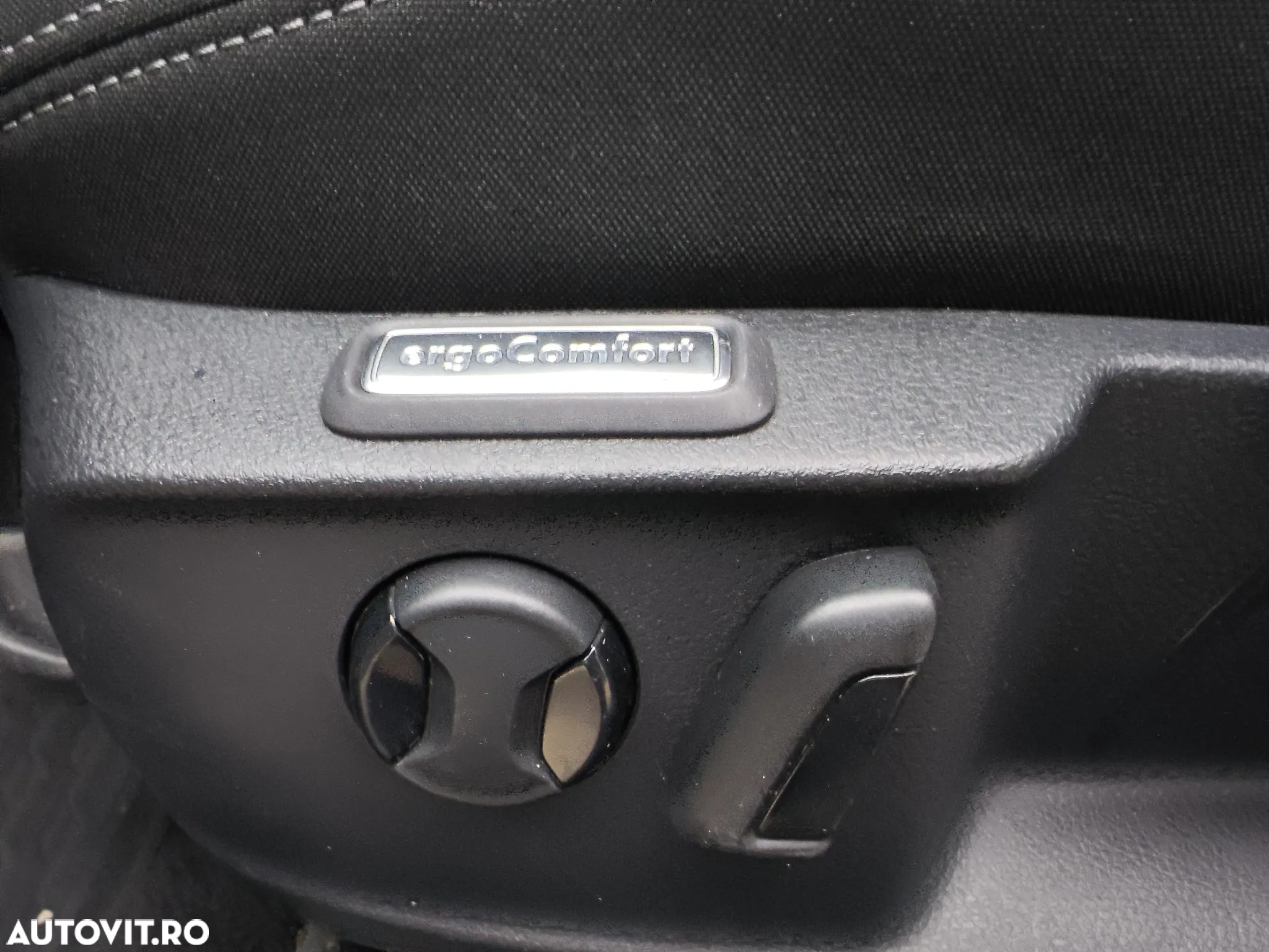 Volkswagen Passat - 29
