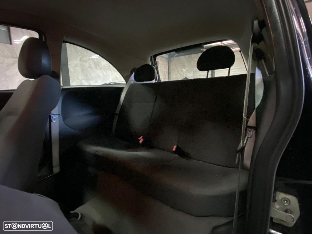 Opel Corsa 1.2 16V Confort - 9