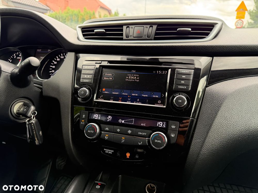 Nissan Qashqai - 30