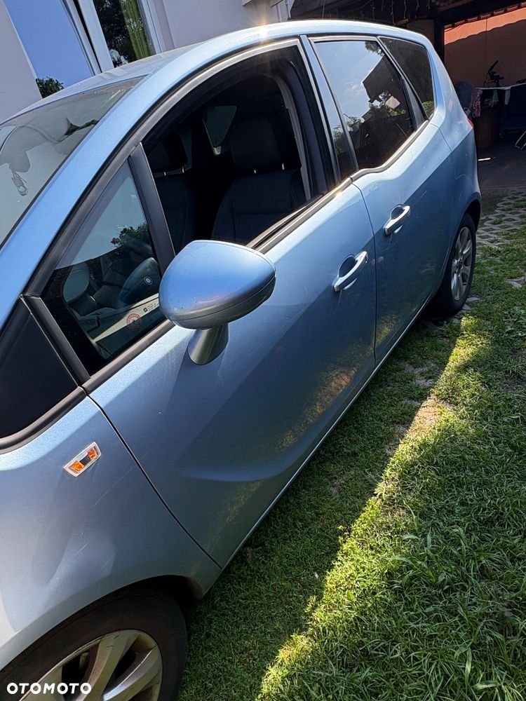 Opel Meriva 1.4 Essentia - 4