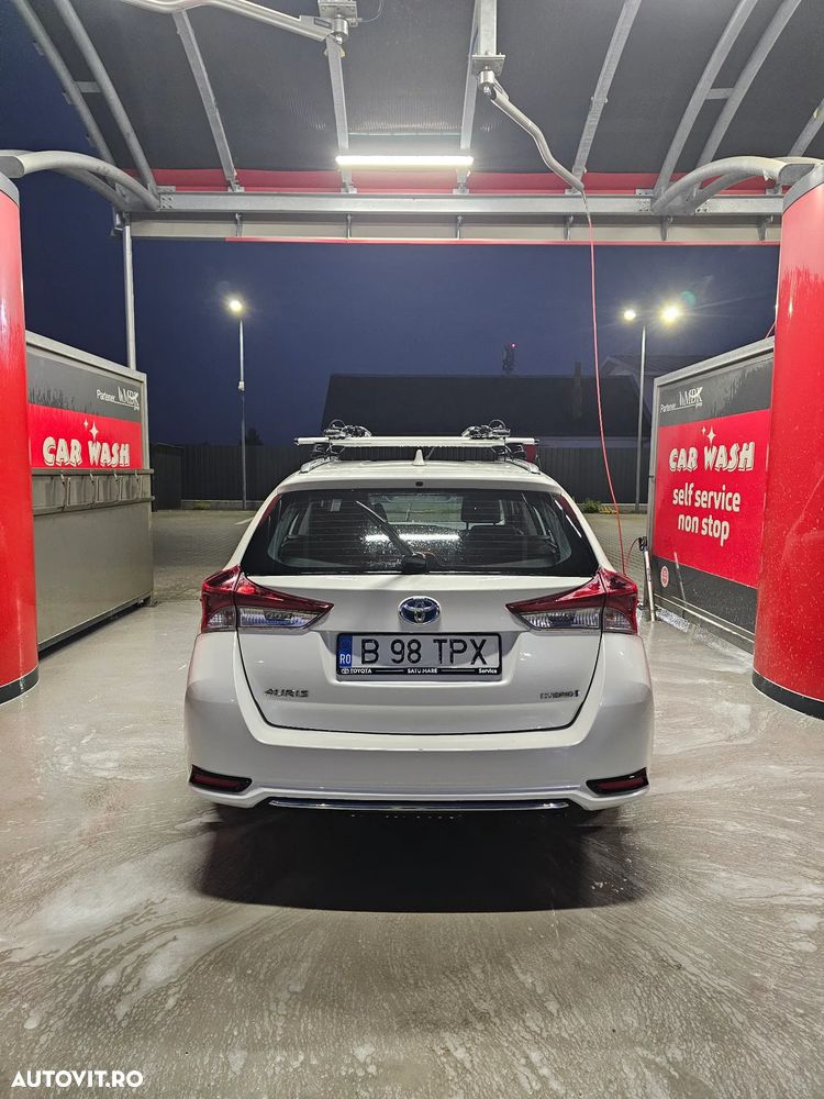 Toyota Auris 1.8 L VVT-i Luna - 13