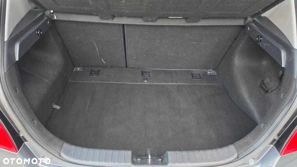 Hyundai i30 - 12