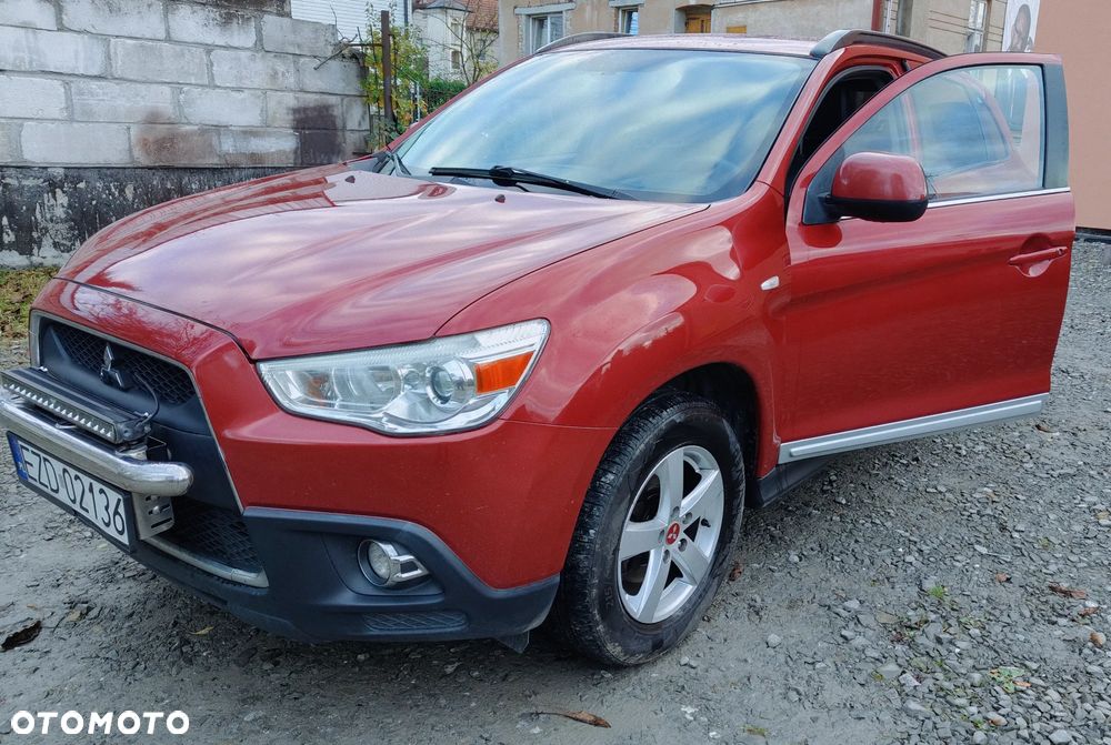 Mitsubishi ASX 1.8 DID Instyle 4WD AS&G - 4