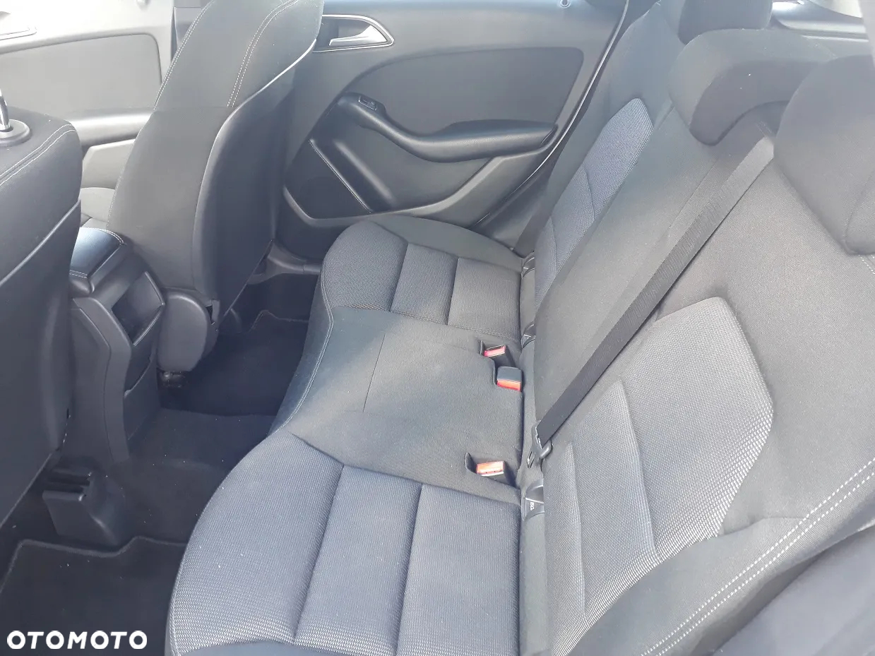 Mercedes-Benz Klasa B 180 CDI 7G-DCT - 7