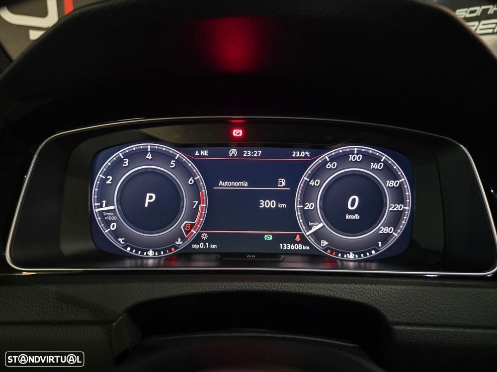 VW Golf 2.0 TSI GTI DSG Performance - 25