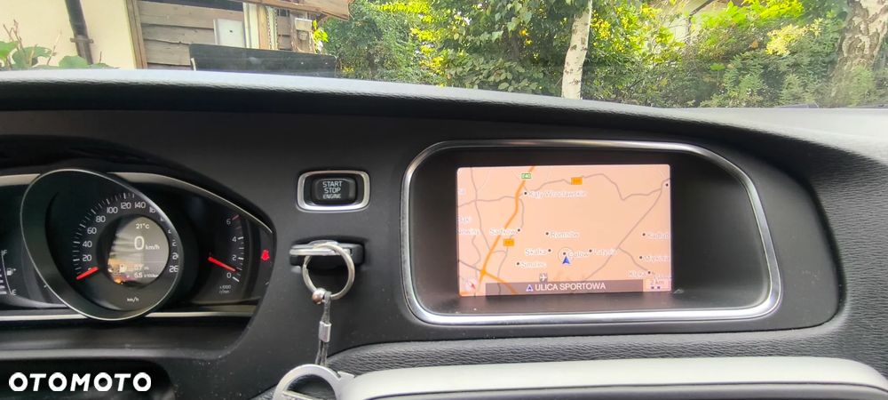 Volvo V40 D2 Drive-E Momentum - 14