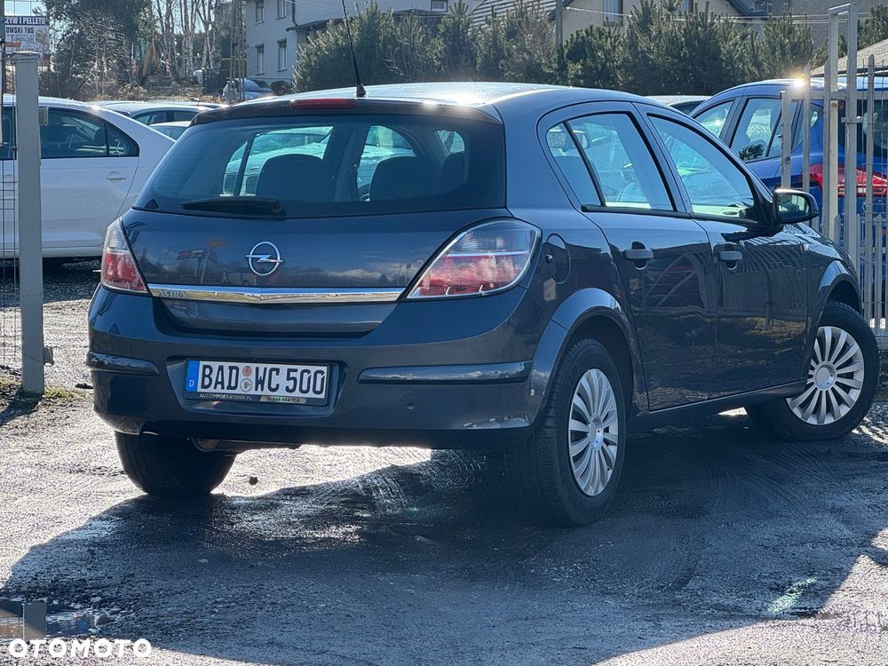 Opel Astra - 8