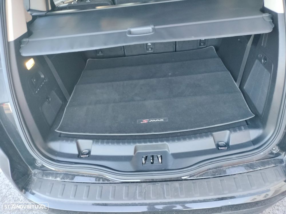 Ford S-Max 2.0 TDCi Trend 7L - 17