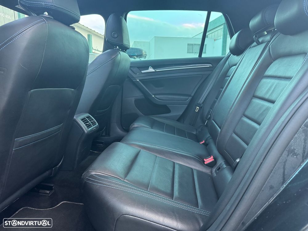 VW Golf 1.4 GTE Plug-In-Hybrid DSG - 29