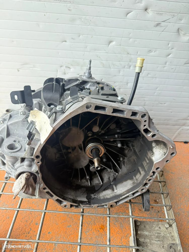 Caixa de Velocidades RENAULT TRAFIC III 1.6 DCI Ref: PF6044 - 1