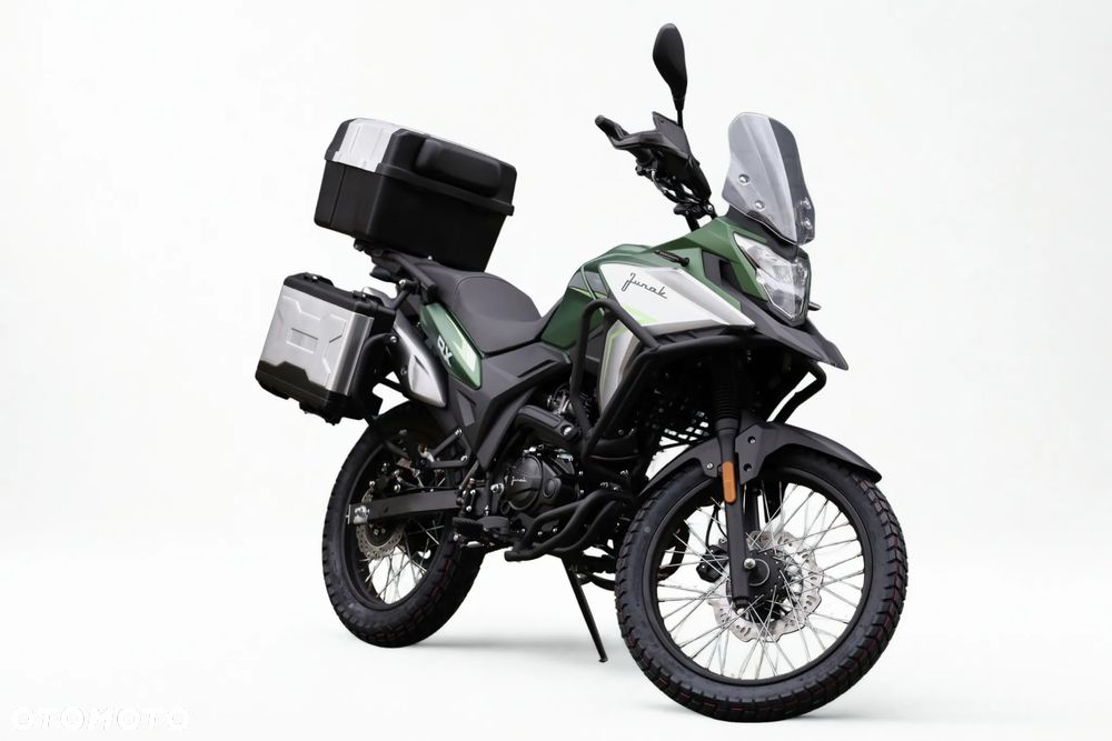 Junak Inny - 15