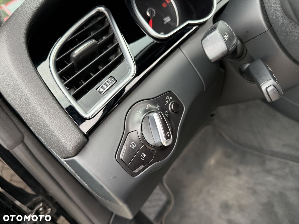 Audi A5 Cabrio 2.0 TDI DPF (clean diesel) quattro - 22