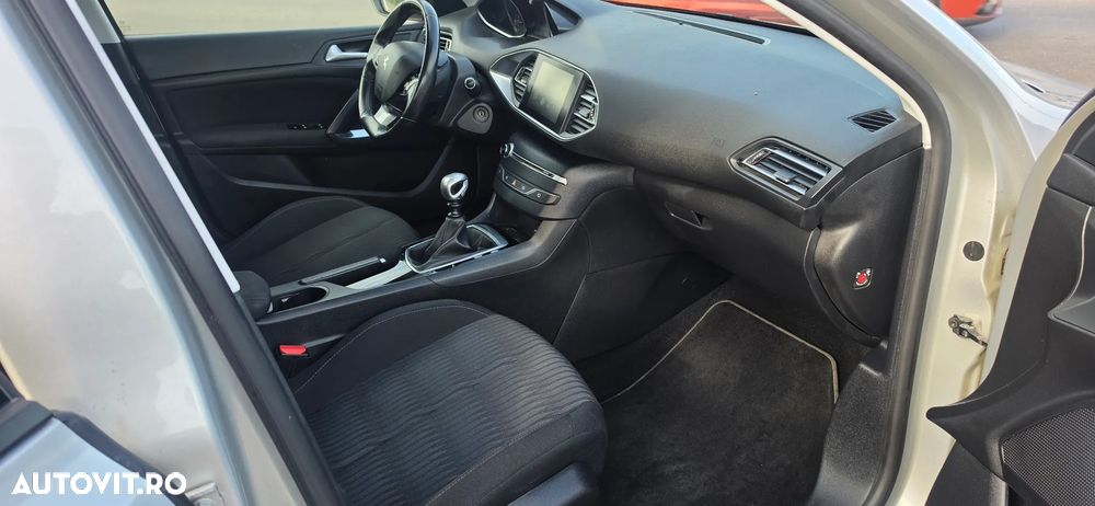 Peugeot 308 BlueHDi 120 Stop & Start Business-Line - 16