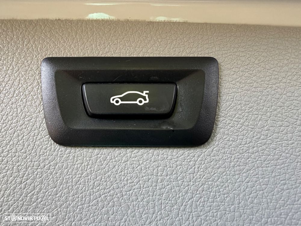 BMW 318 d Line Modern - 25