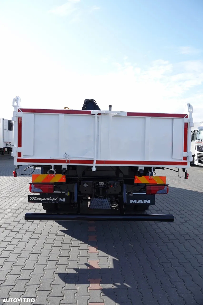 MAN TGS 18.400 / 4x4 / BASCULANTE - 4,7 M + HDS HIAB 111 inaltime: 7,4 m / MANUAL / PALET / RADIO CONTROL - 12