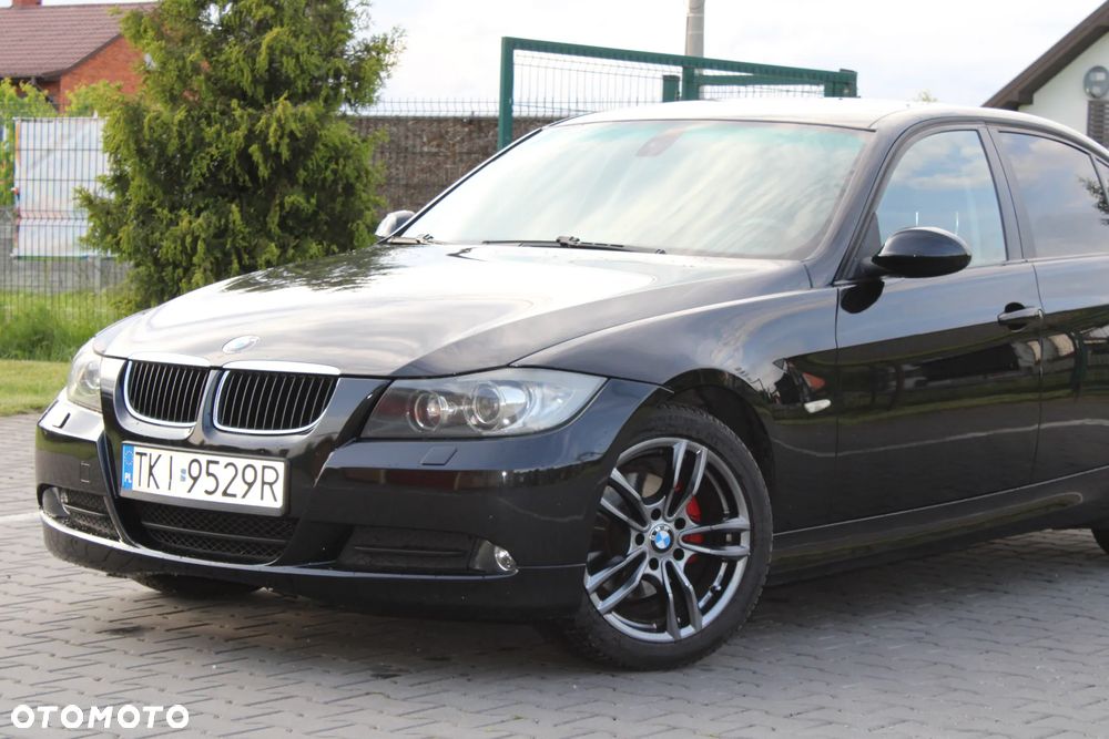 BMW Seria 3 318i Edition Exclusive - 1