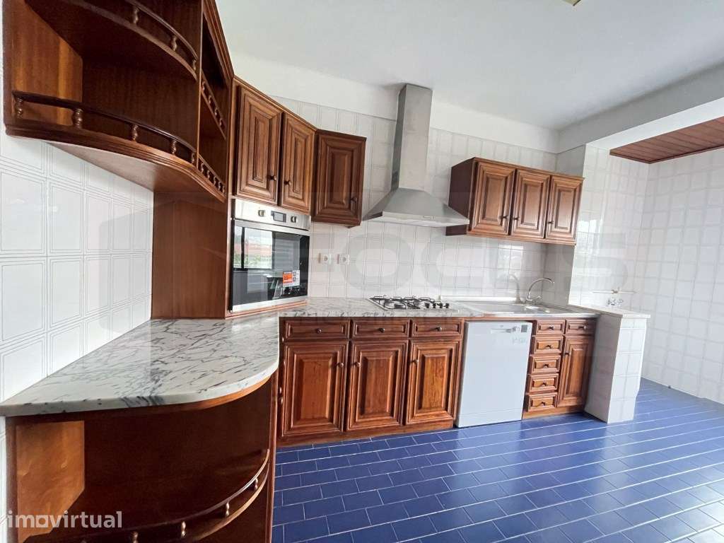 Apartamento T3 com garagem para arrendamento - Esgueira - Grande imagem: 4/23