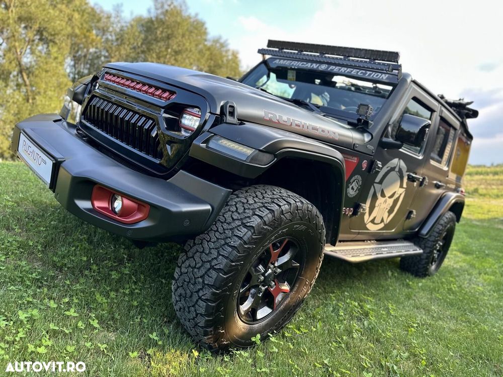 Jeep Wrangler - 1