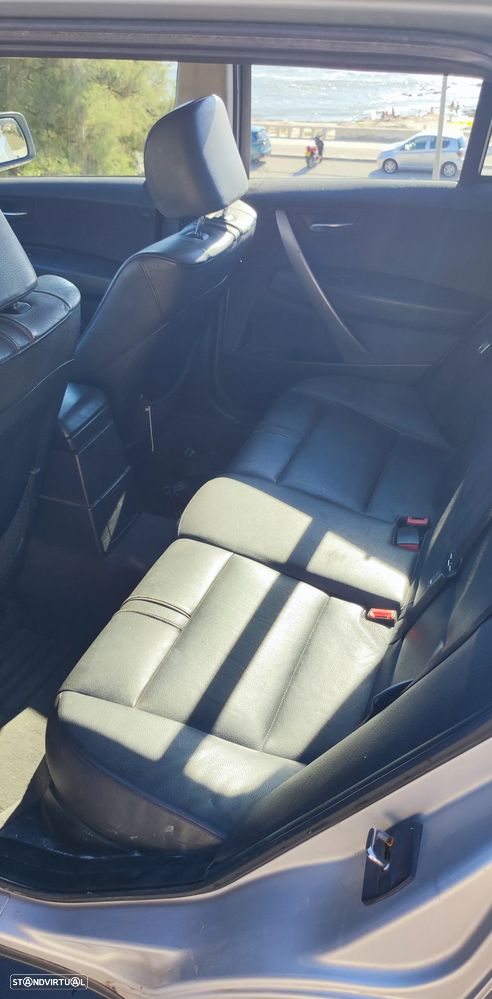 BMW X3 2.0 d - 12