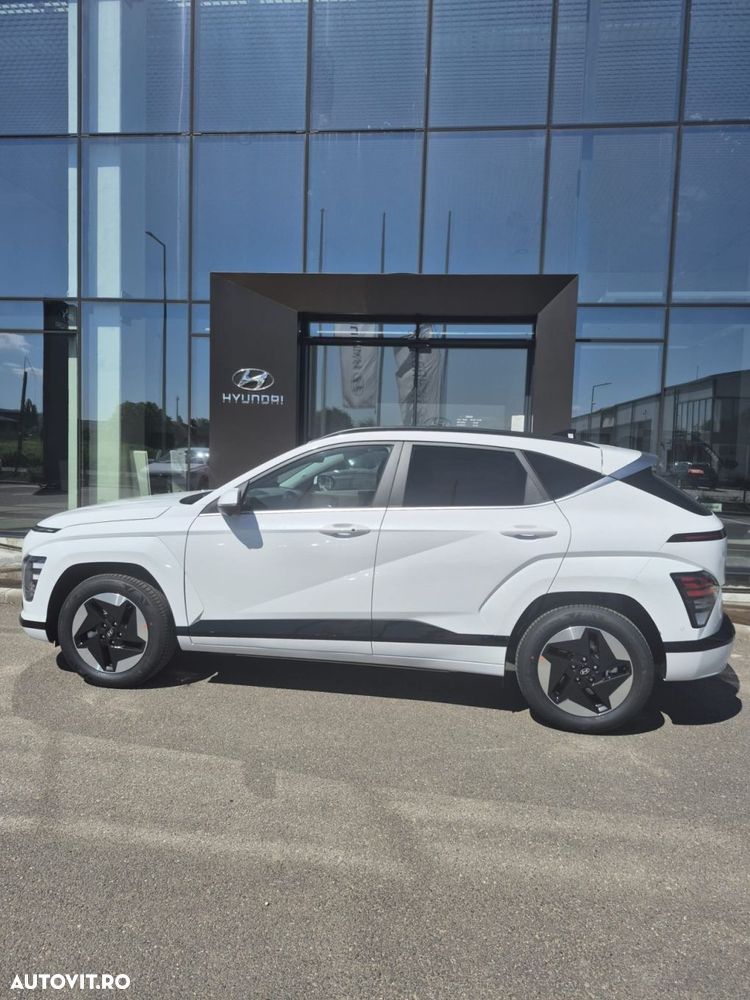 Hyundai KONA - 4