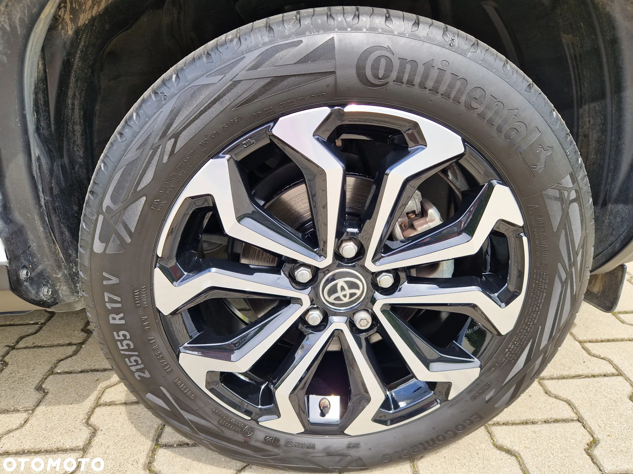 Toyota Yaris Cross Hybrid 1.5 Comfort 4x4 - 16