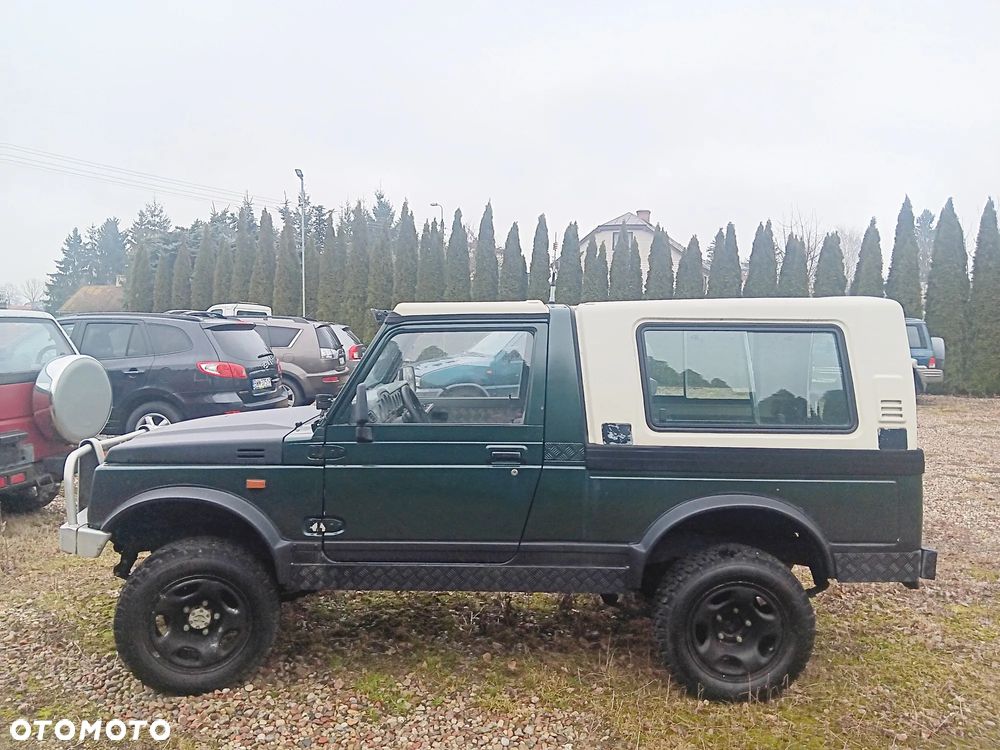 Suzuki Samurai - 1