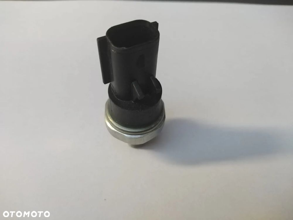 Czujnik ciśnienia oleju w silniku JCB 701/80391ORG - 2