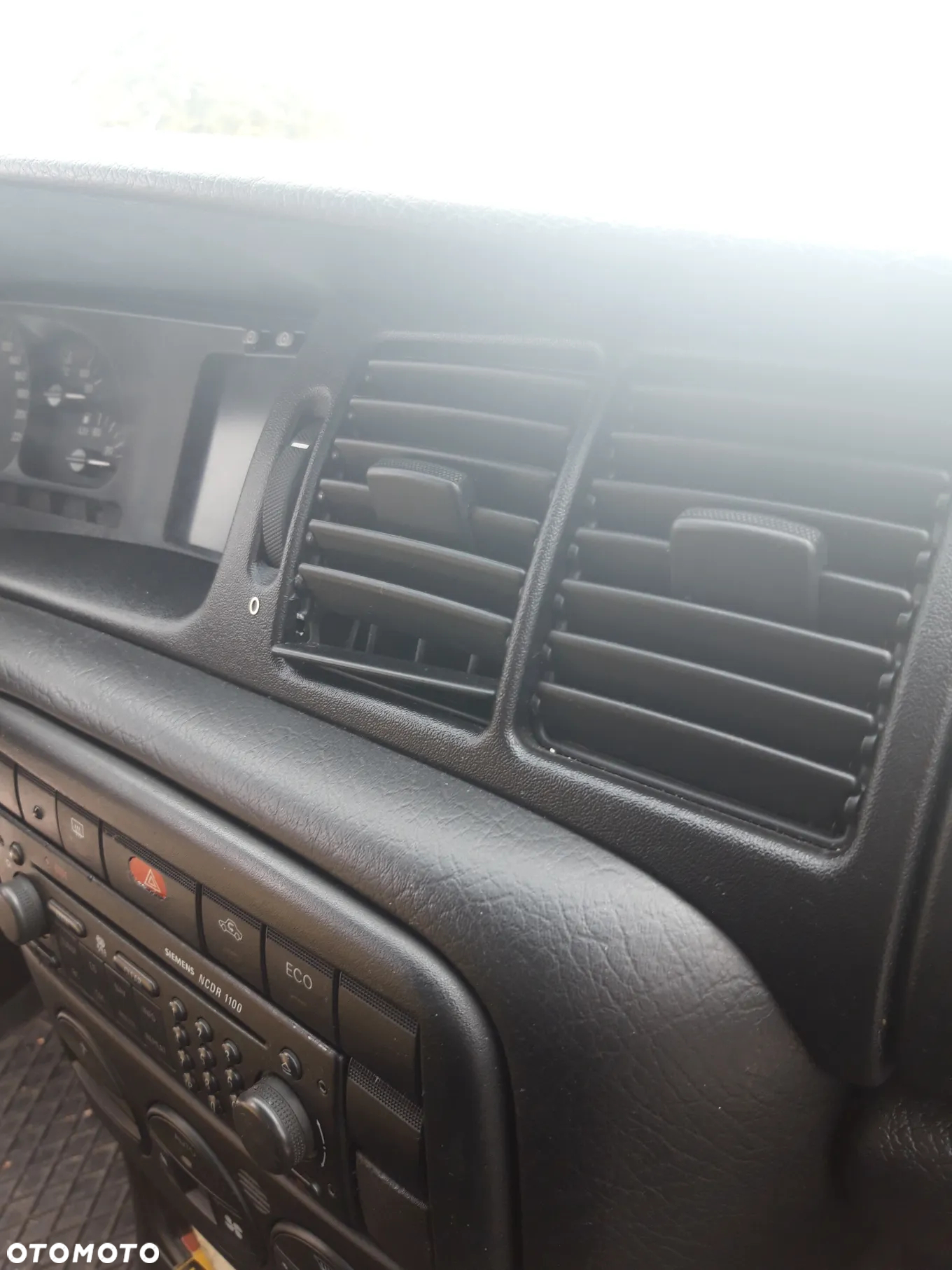 Opel Vectra 1.6 Base - 16