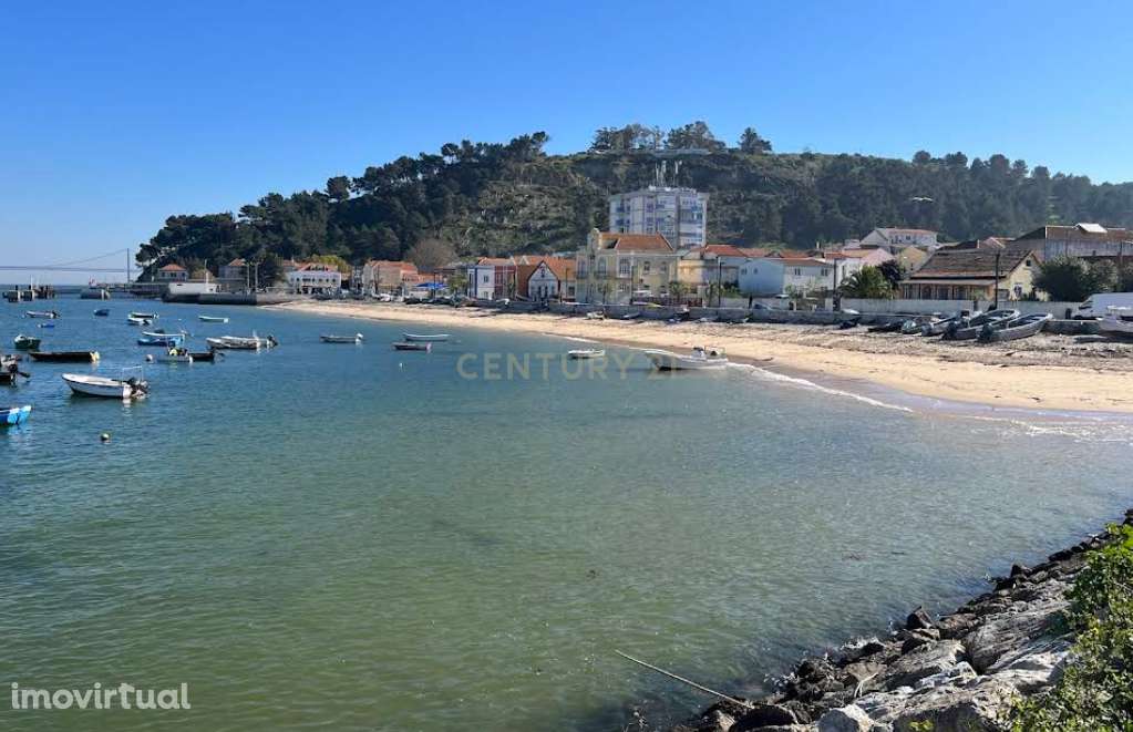 Terreno com vista mar para construção de prédio - Grande imagem: 4/4
