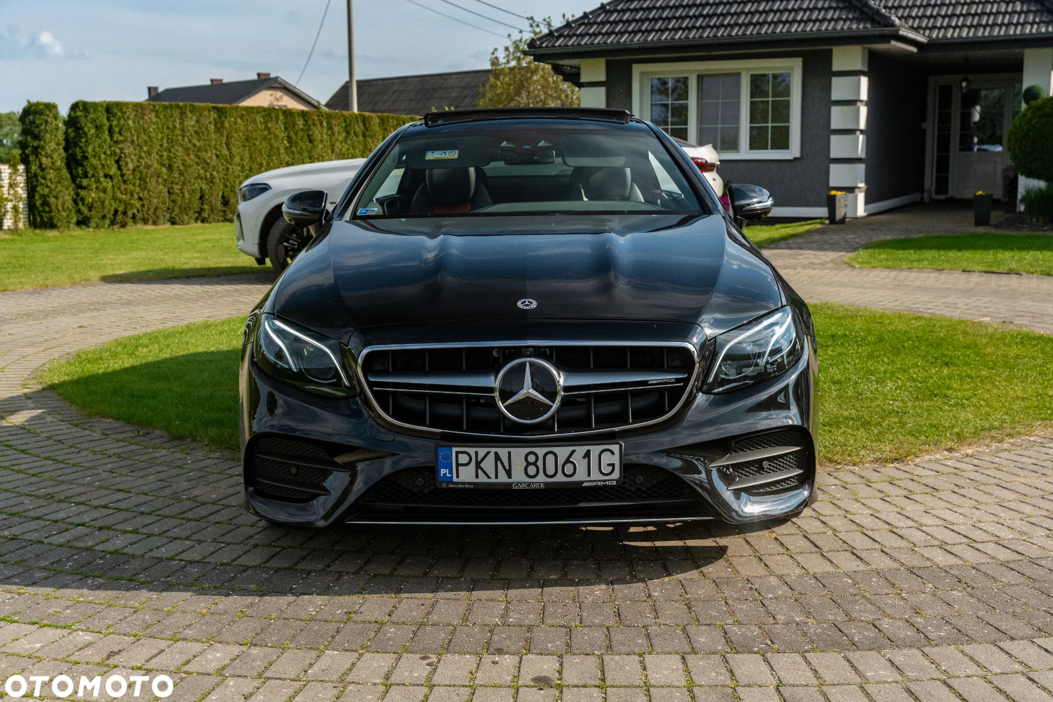 Mercedes-Benz Klasa E 400 d 4Matic Coupe 9G-TRONIC AMG Line - 14