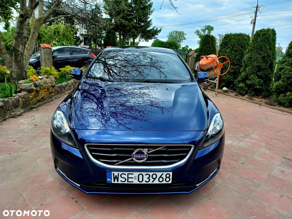 Volvo V40 - 22