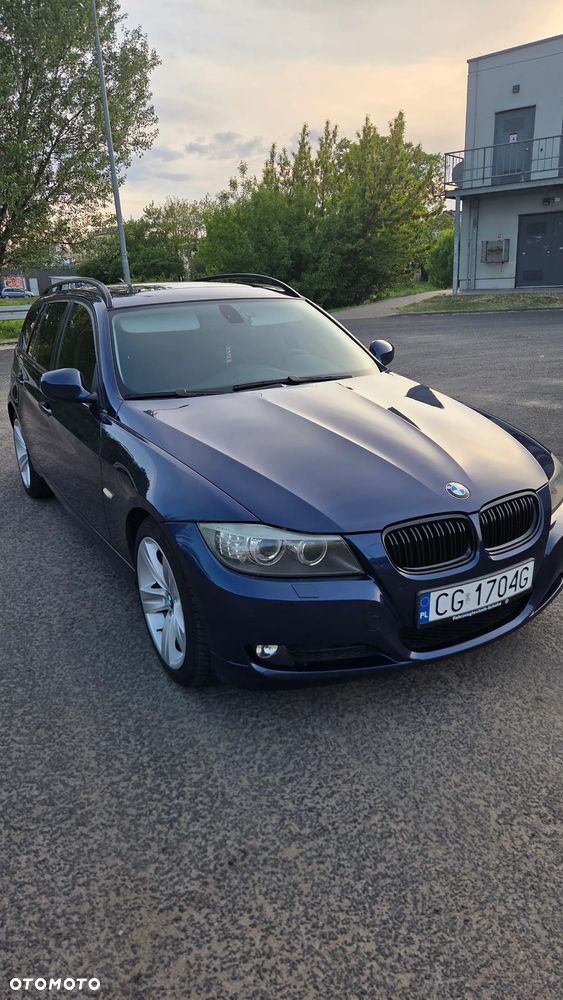 BMW Seria 3 - 1