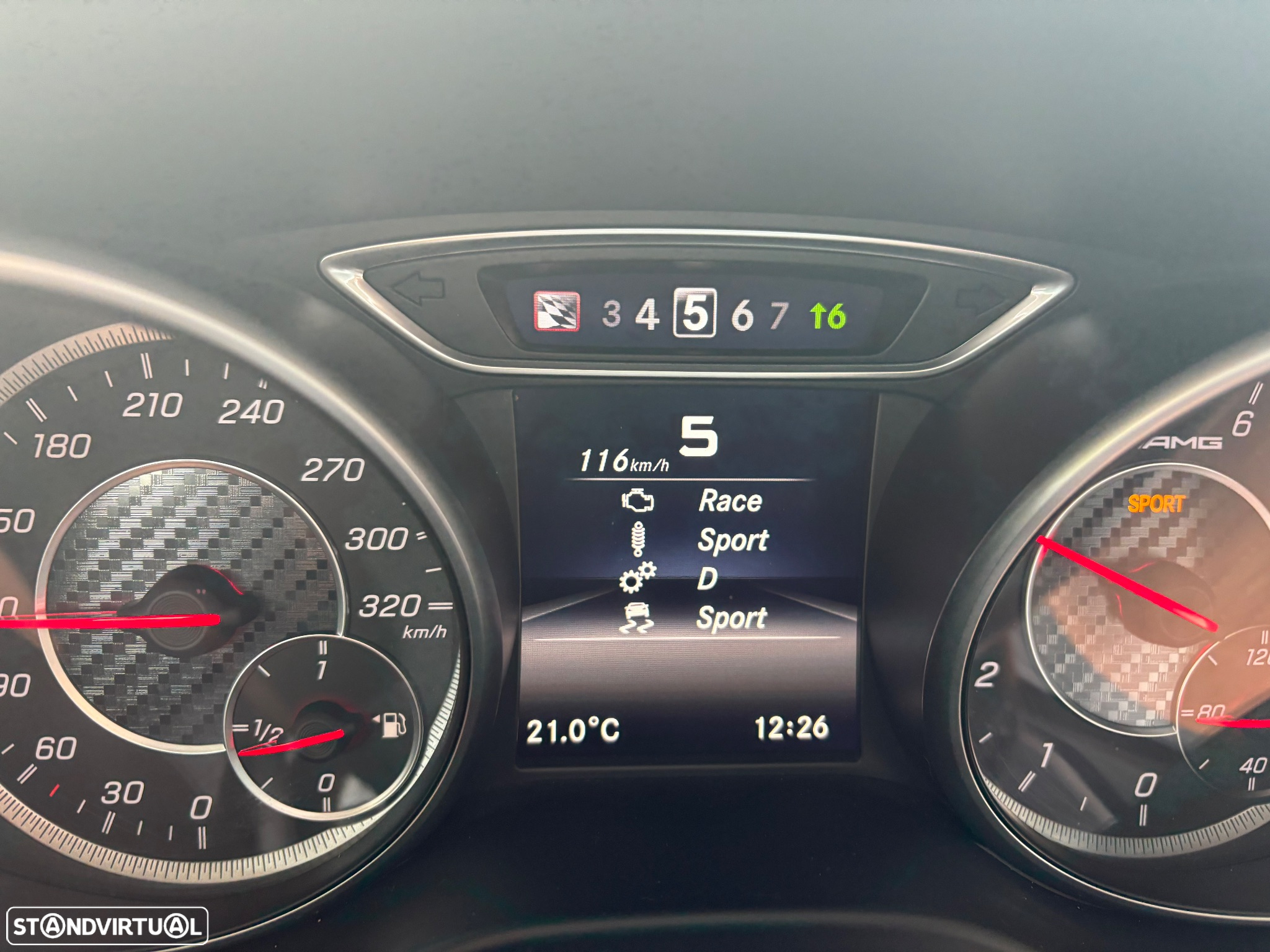 Mercedes-Benz A 45 AMG 4-Matic - 26