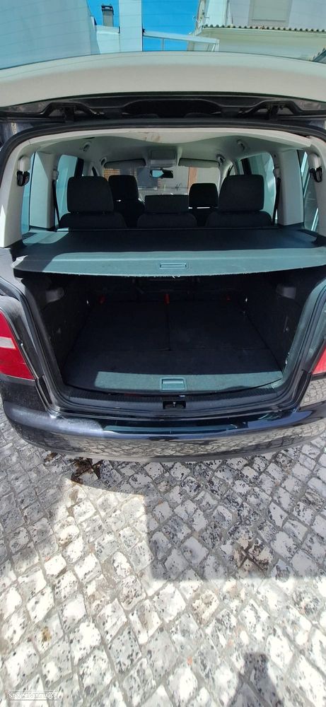 VW Touran 1.9 TDi Highline - 15
