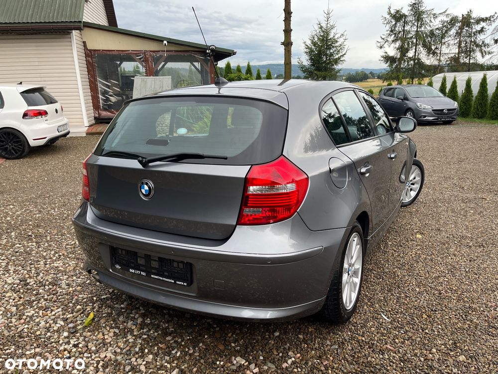 BMW Seria 1 - 22