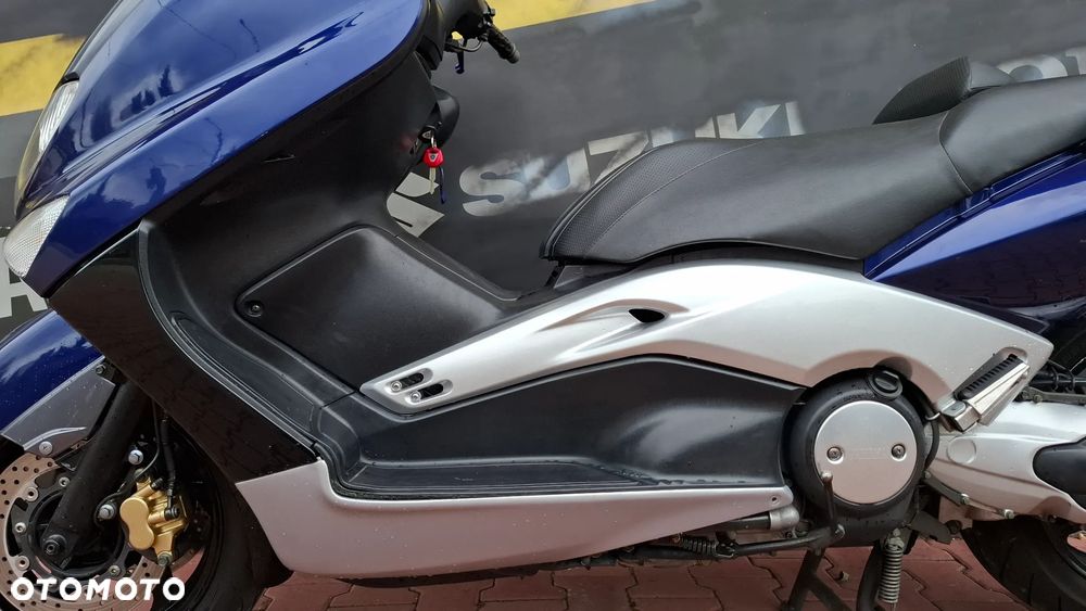 Yamaha Tmax - 13