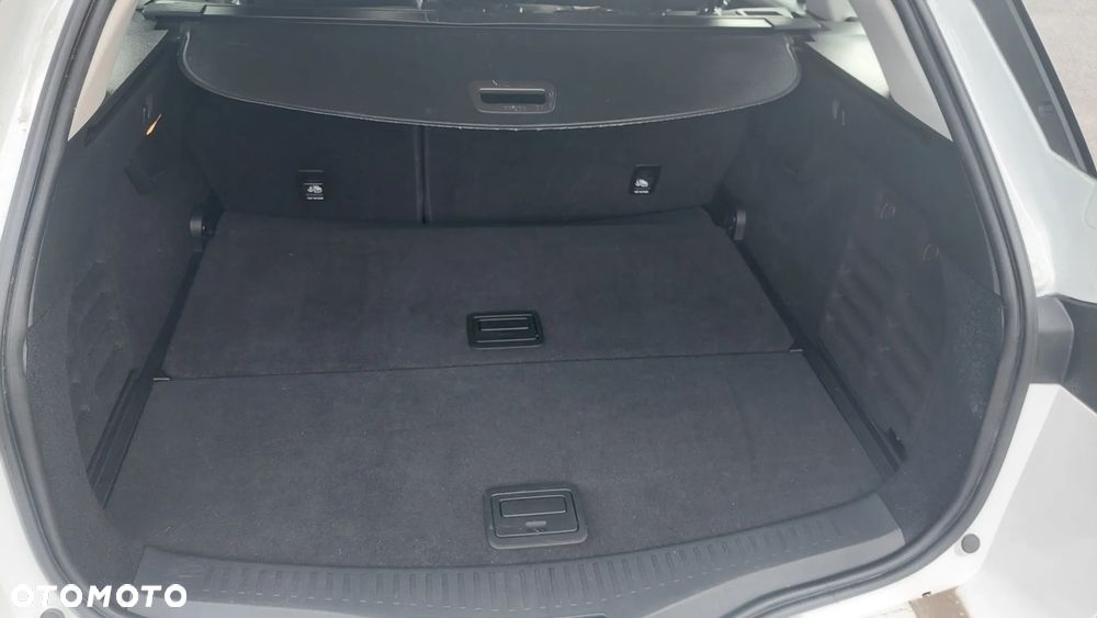 Renault Megane - 30